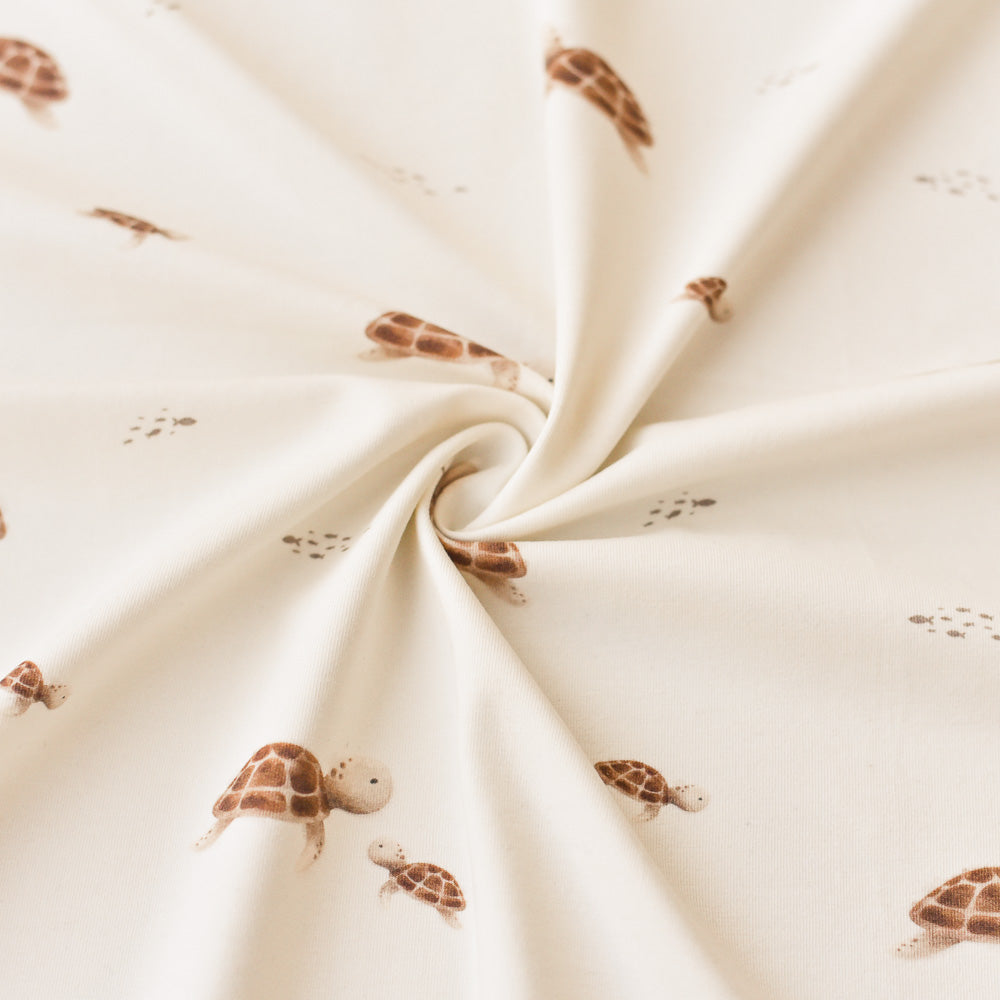 Mara die Weise hell (Schildkröte) | Jersey & French Terry (BIO)