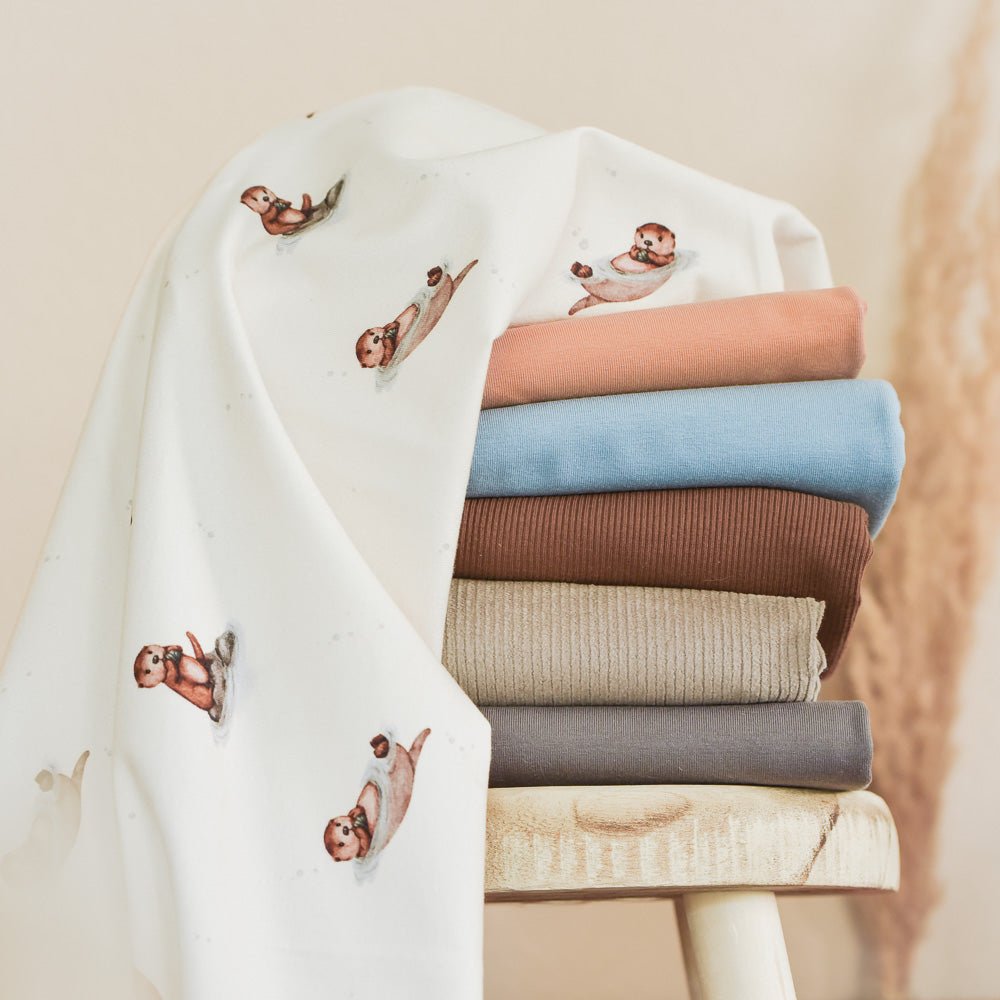 Fips der Vielfraß hell (Otter) | Jersey & French Terry (BIO)