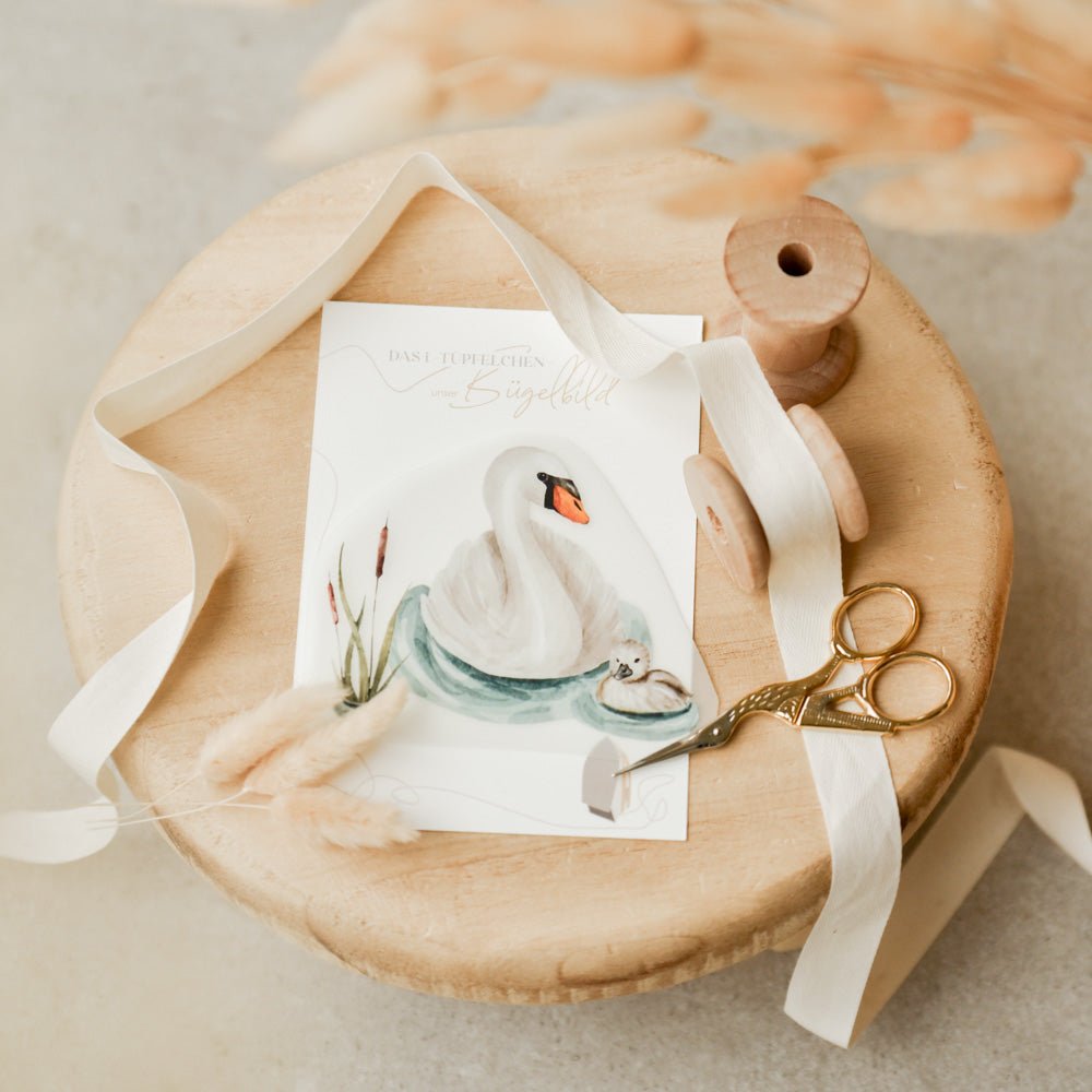 Bügelbild | Odette von Schwan