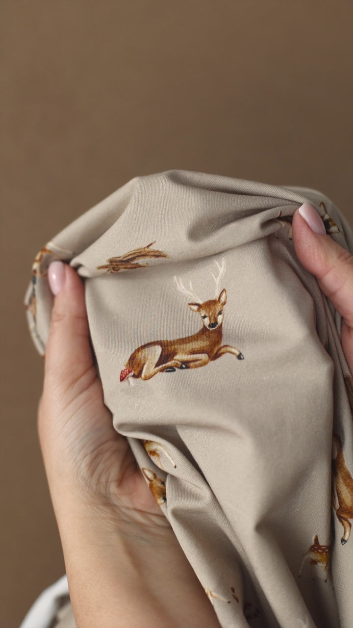 Hugo Hüter des Waldes dunkel (Hirsch) | Jersey & French Terry (BIO)