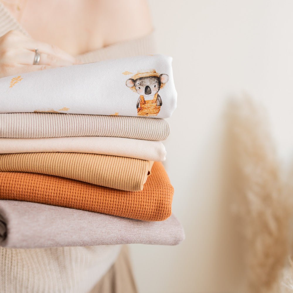 Hucklbärli hell (Koala) | Jersey & French Terry (BIO)